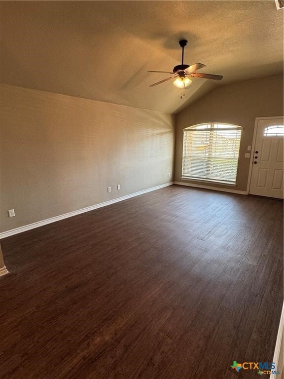 Building Photo - 601 Sladecek Dr