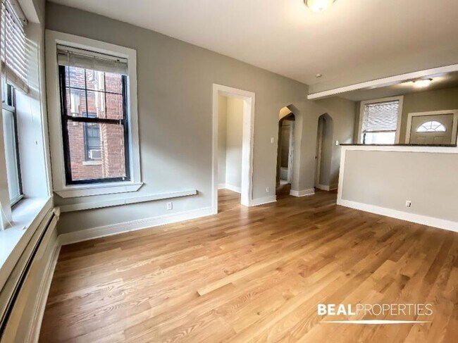 Building Photo - 0 bedroom in CHICAGO IL 60640