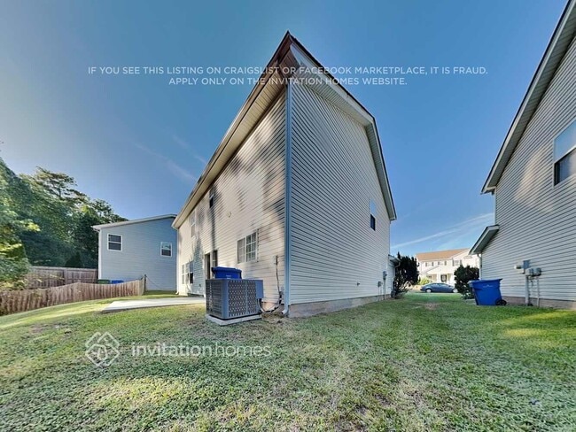 Building Photo - 347 Ashdale Dr