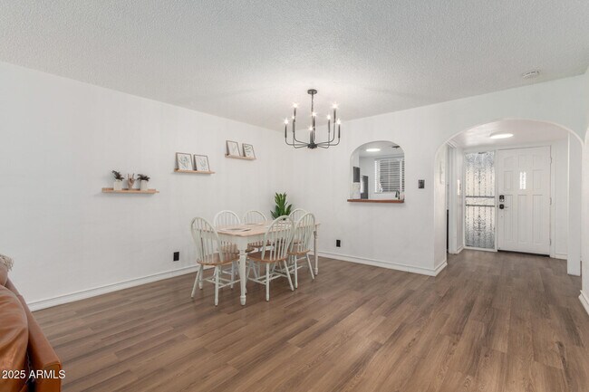 Building Photo - 4701 N 68th St