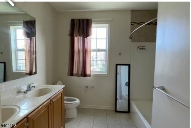 Building Photo - 3223 Edward Stec Blvd