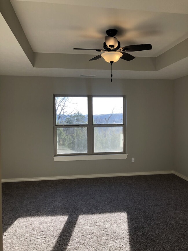 Building Photo - Open living concept- 3BR/2BA with unfinished basement