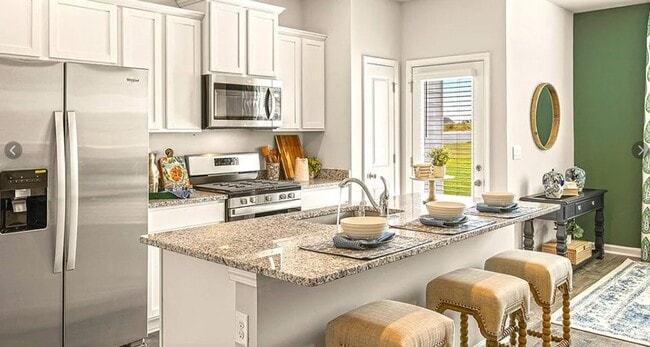 Building Photo - 733 Grovebury Ct