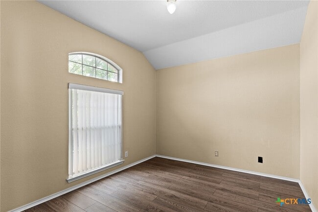 Building Photo - 4009 Tiger Dr