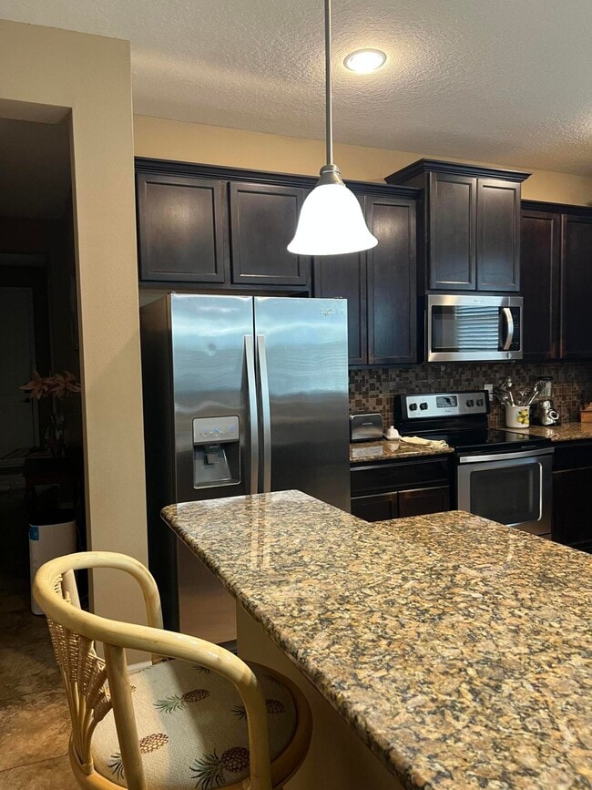 Building Photo - 139 Port Royal Ct