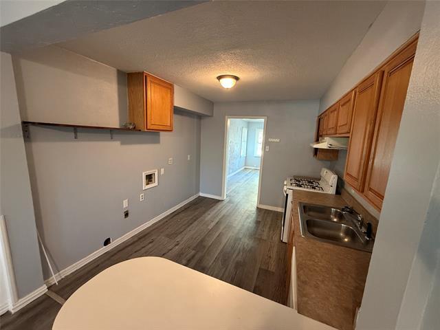 Building Photo - 4328 Lubbock Ave