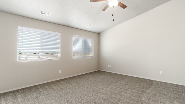 Building Photo - 3 Bedroom, 2 Bath Airway Heights Rancher that is less than 2 years old