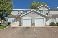 Building Photo - 294 E Cobblecreek Dr