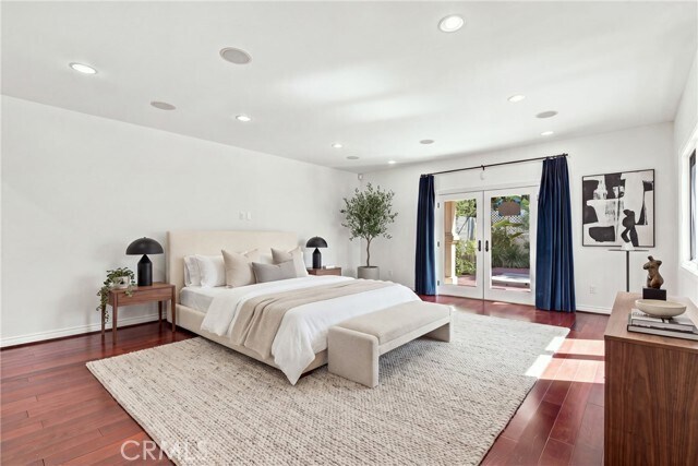 Building Photo - 642 N Crescent Heights Blvd