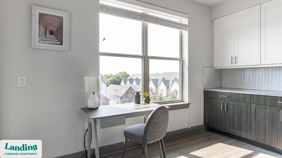 Building Photo - 2650 S McDonald St