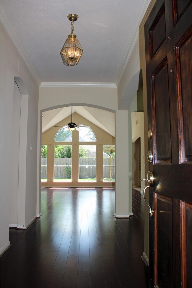 Building Photo - 18022 Still Springs Ct