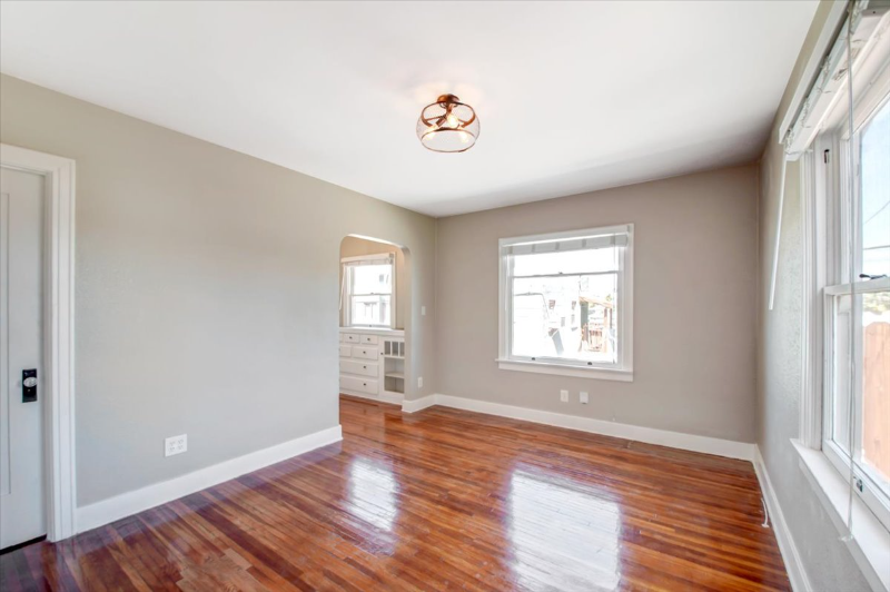 Building Photo - 3550 Rosecrans St
