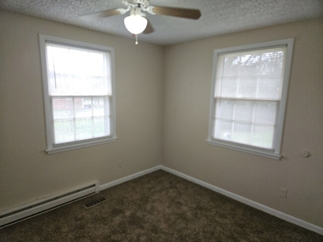 Building Photo - 203 Branch Trail