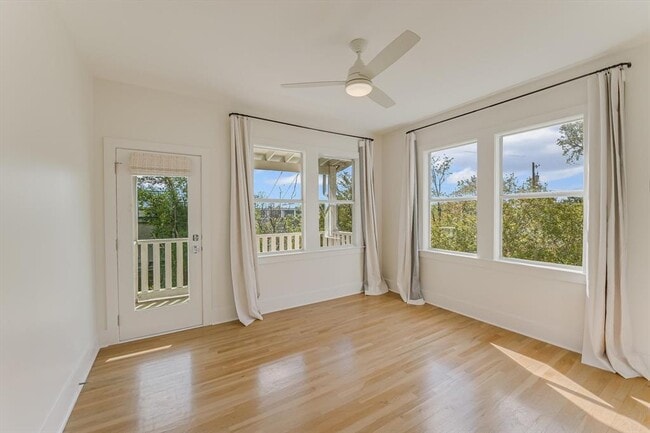 Building Photo - 1203 Newton St