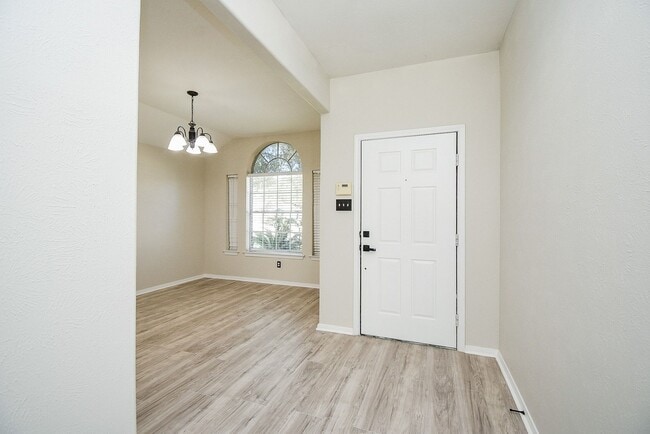 Building Photo - 14703 Concord Grove