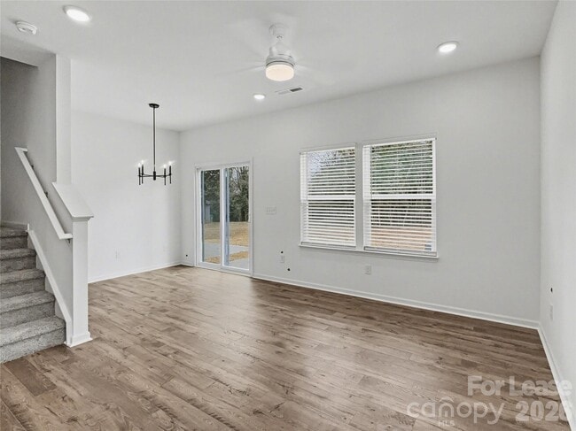 Building Photo - 1112 Condon St