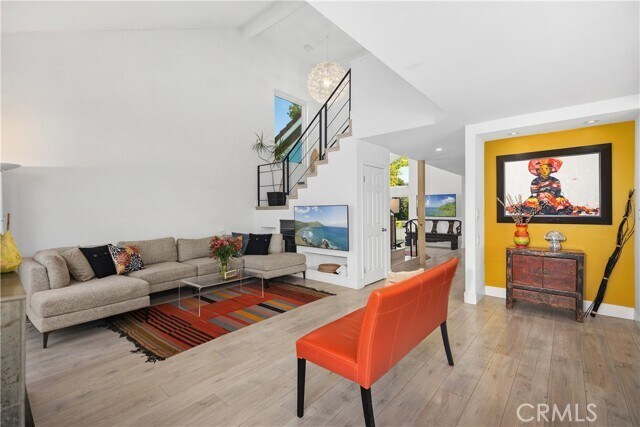 Building Photo - 25671 Cresta Loma