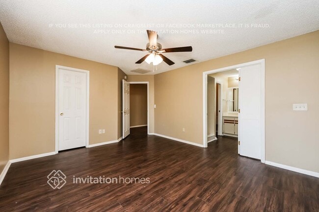 Building Photo - 23610 Downs Pl