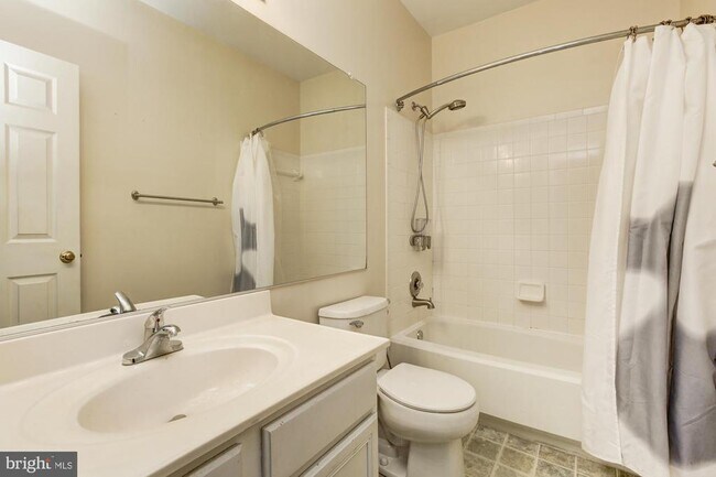 Building Photo - 12912 Churchill Ridge Cir