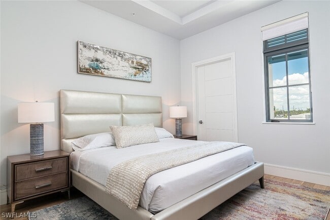 Building Photo - 101 8th St S