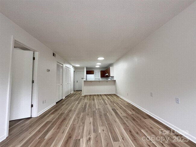 Building Photo - 1675 Eagles Pl