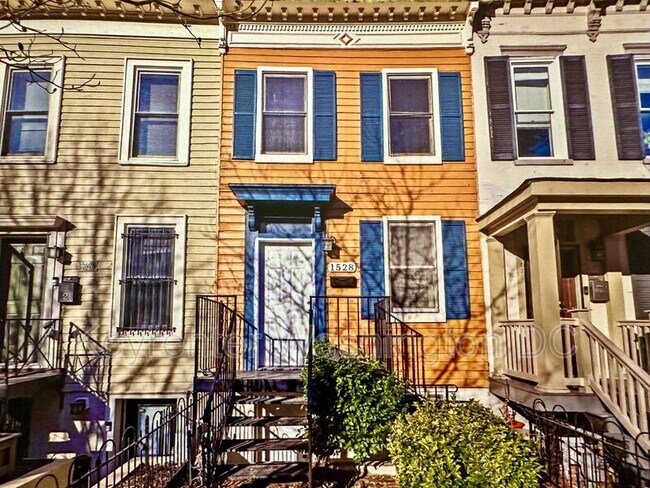 Building Photo - 1528 8th St NW