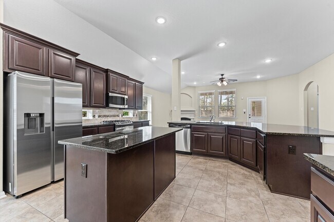 Building Photo - 38 Tallgrass Way