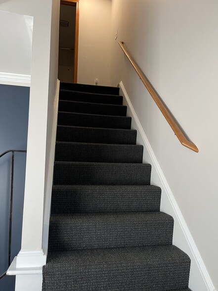 Stairs - 1521 Highland Ave