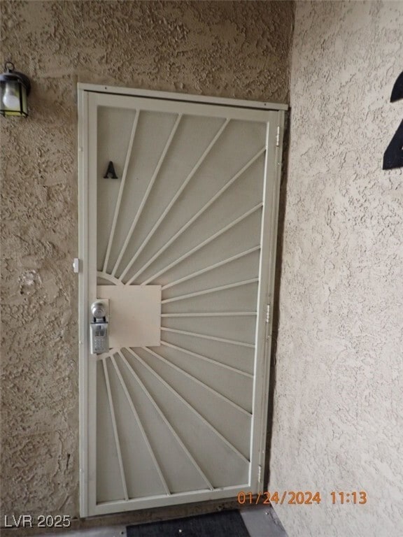 Building Photo - 4571 Carriage Park Dr