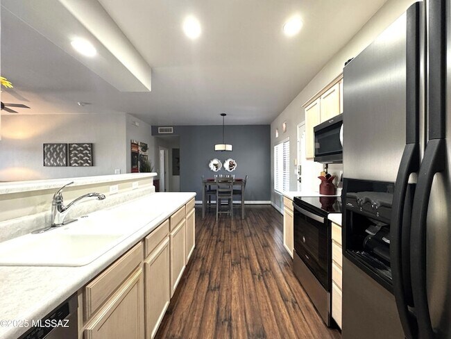 Building Photo - 655 W Vistoso Highlands Dr