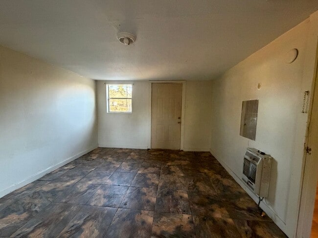 Building Photo - 516 Bayou Maria Rd