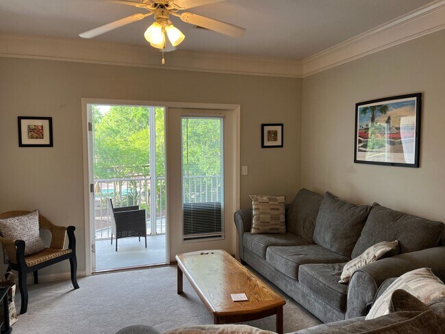 Building Photo - 2 Bedroom 2 Bath Furnished Condo at The Regatta - James Island