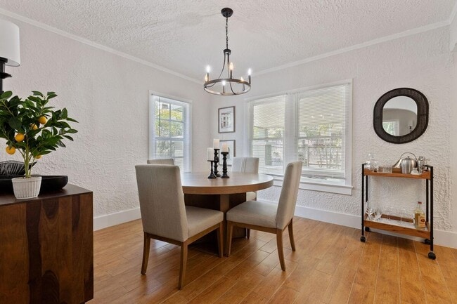 Building Photo - 209 Lytton Ct