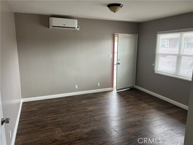 Building Photo - 5518 Rosemead Blvd
