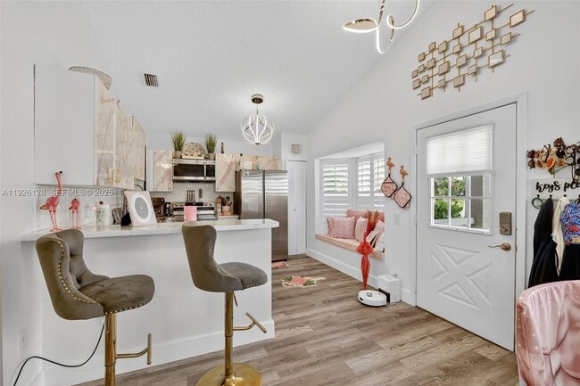 Building Photo - 210 NW Zanzibar Pl