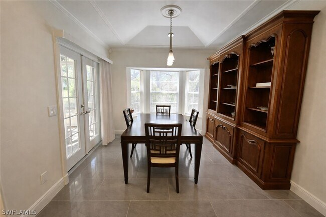 Building Photo - 1440 Graham Cir