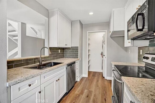 Building Photo - 13104 Glen Ct