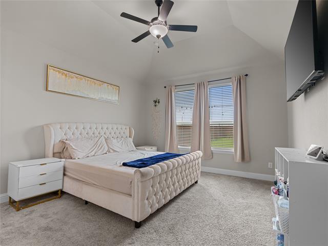 Building Photo - 2333 Willow Garden Dr