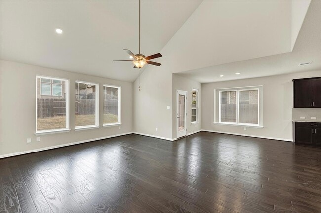 Building Photo - 908 Leadtree Loop