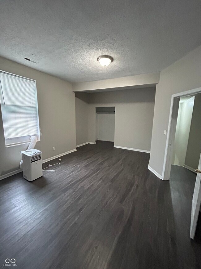 Building Photo - 14 N Euclid Ave