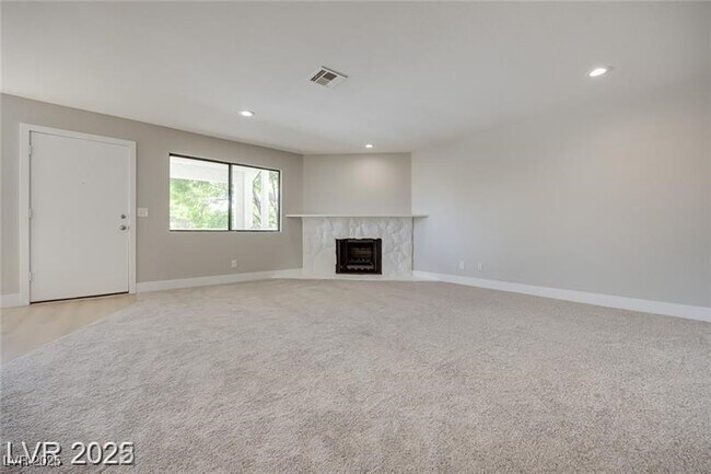 Building Photo - 8804 River Pines Ct