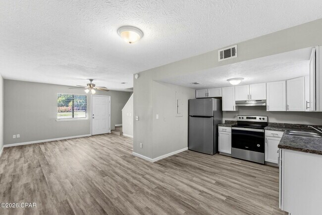 Building Photo - 110 Cheri Ln