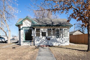 Building Photo - 105 E 2nd St