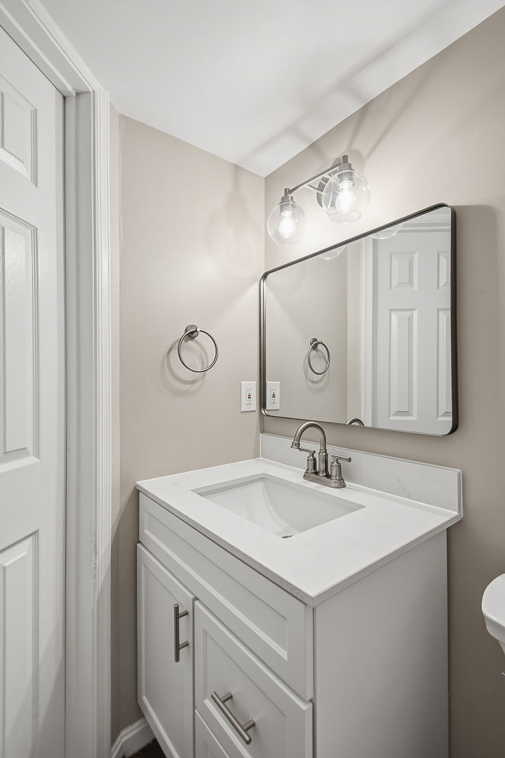 Building Photo - 11180 Rienzi Pl