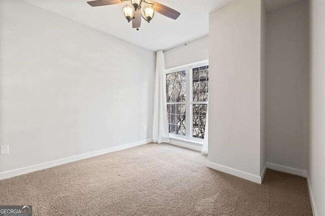 Building Photo - 195 14th St NE