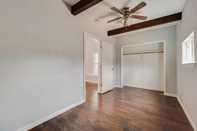 Building Photo - 500 E Main St