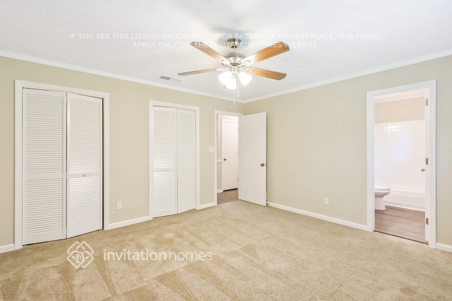 Building Photo - 3164 Periwinkle Dr