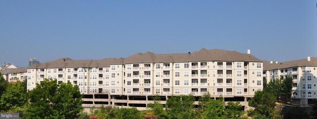 Building Photo - 4550 Strutfield Ln