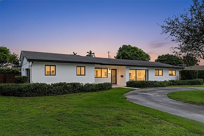 Building Photo - 8341 SW 87th Terrace