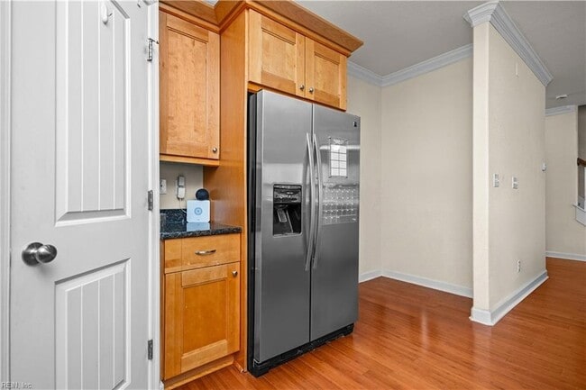 Building Photo - 3424 E Bonner Dr